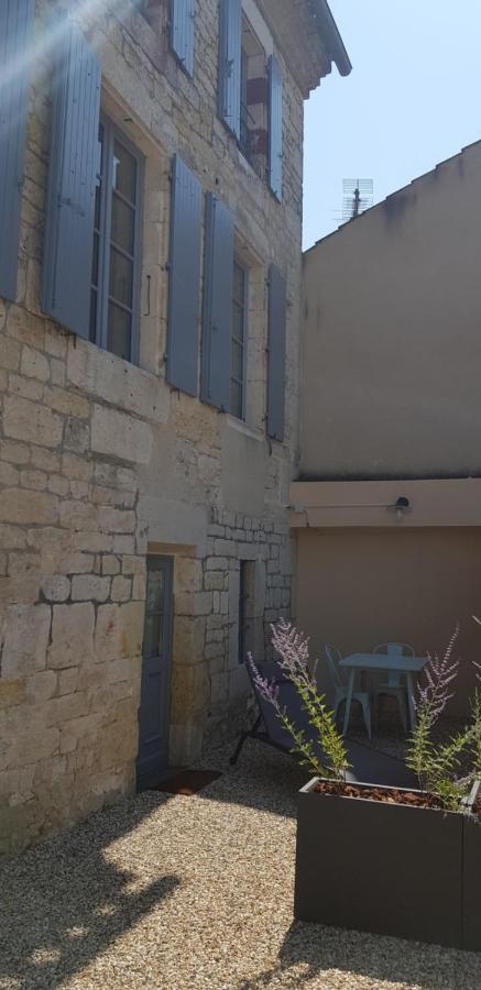 Bed and Breakfast La Cour Saint Louis Castelnau-Montratier Exterior foto